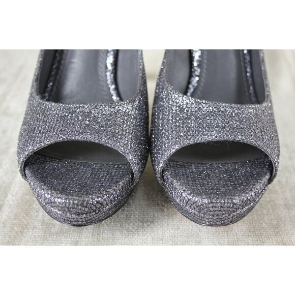 Vera Wang Lavender Selima Silver Glitter Peep Toe Heel Platform Pumps Size 7.5 - Picture 9 of 10